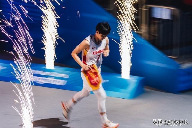 kaiyun-媒体人：杨力维这番言论无疑是有风险的 因为可能会动一些人的蛋糕